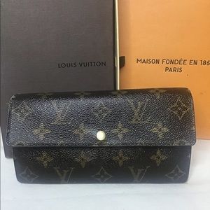 🛍Authentic LOUIS VUITTON Long Wallet👛